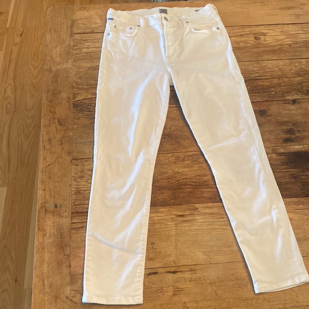 Citizens of Humanity Rocket Crop High RiseWhite Jeans. Size 29